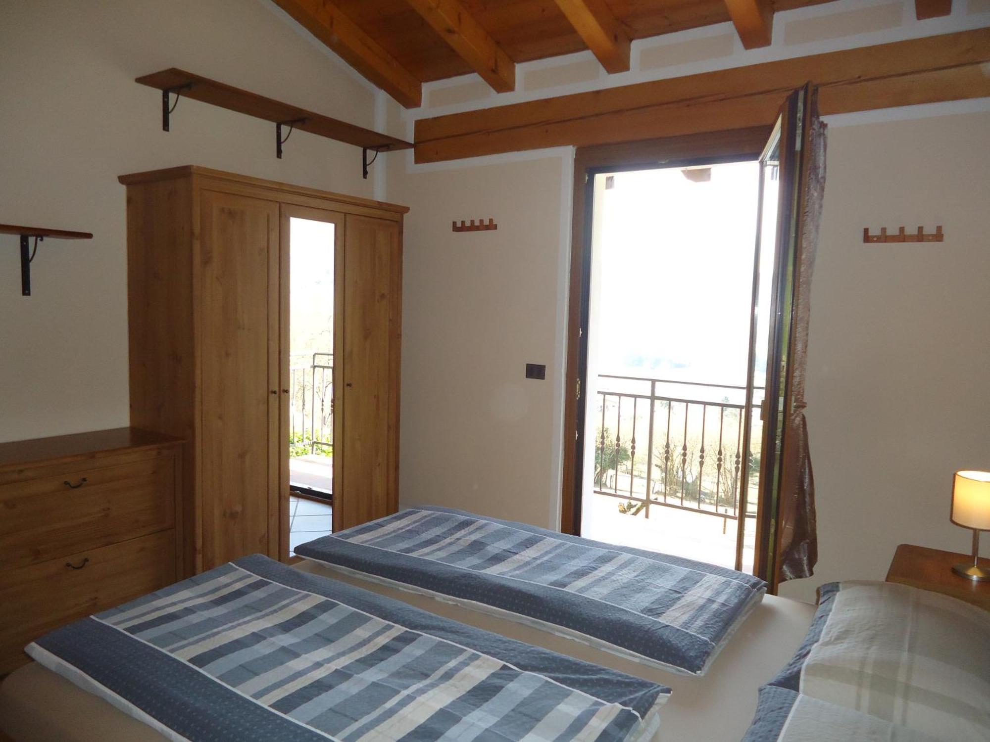 Casa Carla, Bis 4 Personen, Garten, Balkon Mit Blick Auf Den See Und Die Berge Crone Kültér fotó