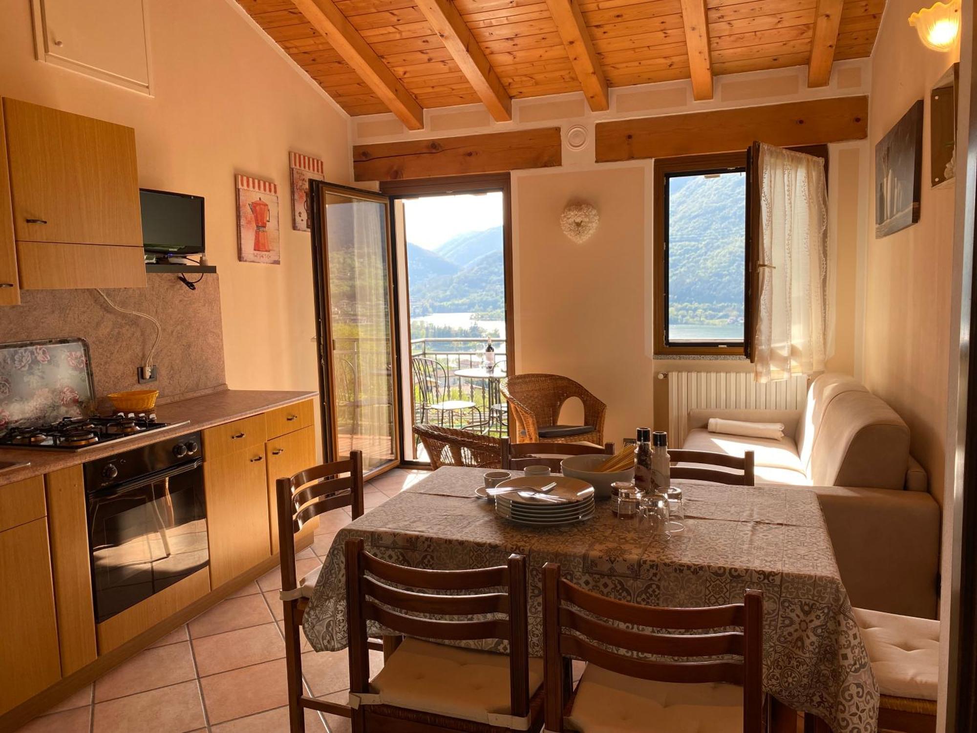 Casa Carla, Bis 4 Personen, Garten, Balkon Mit Blick Auf Den See Und Die Berge Crone Kültér fotó